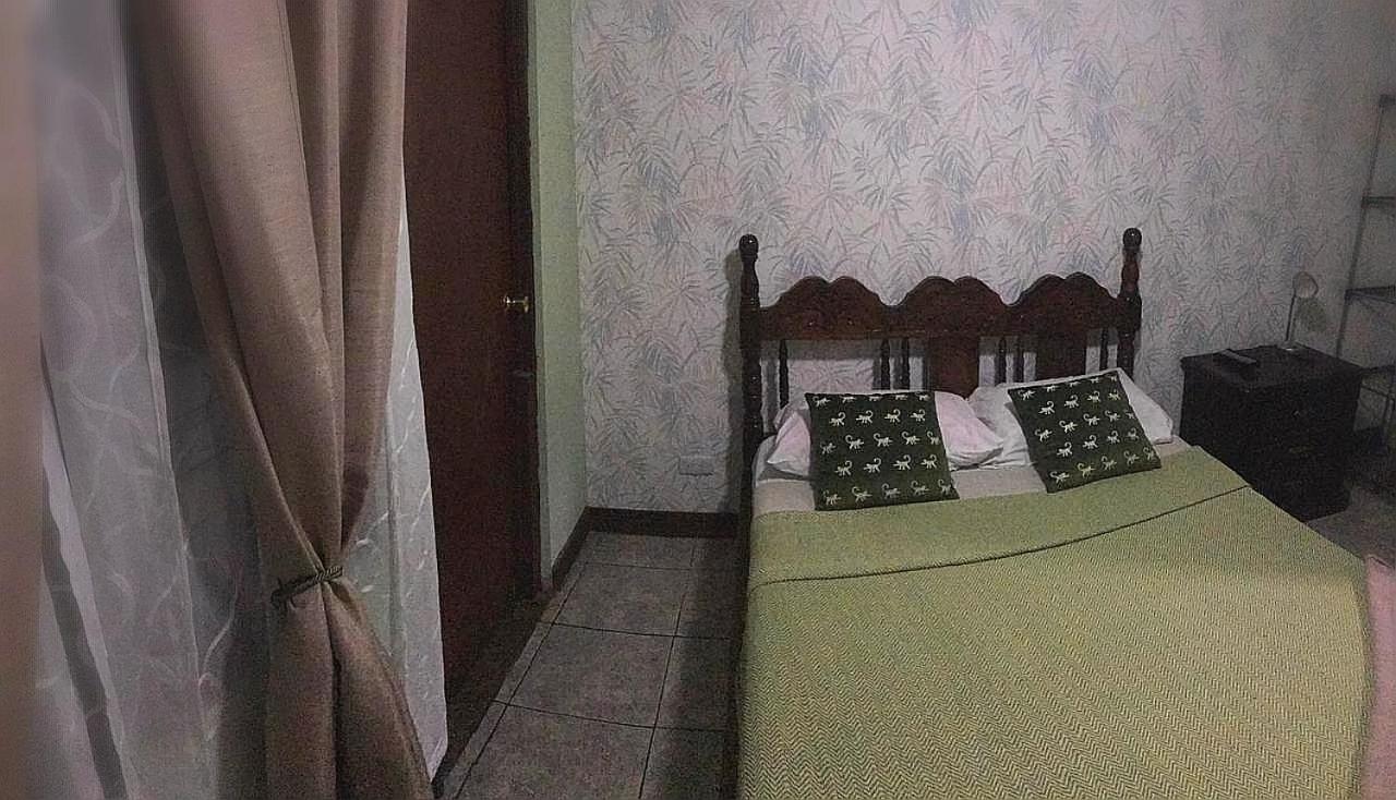 Airport Traveler's home Alajuela Eksteriør bilde
